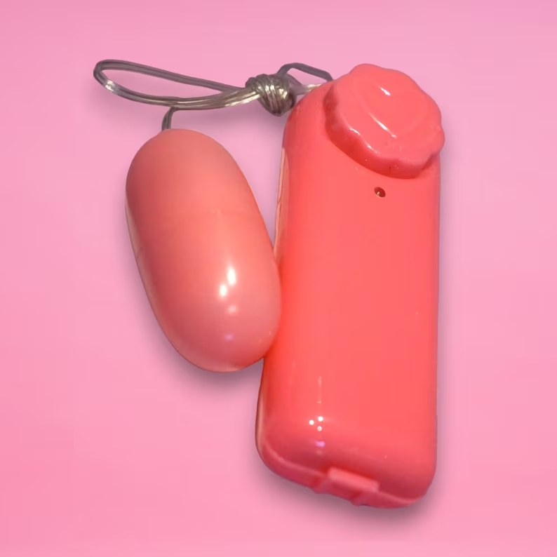 Mature | Bullet egg vibrator | Pleasure device | Intimate massager | Personal stimulator | Adult toy | Erotic device | BDSM | Clitoris Mini - Image 2